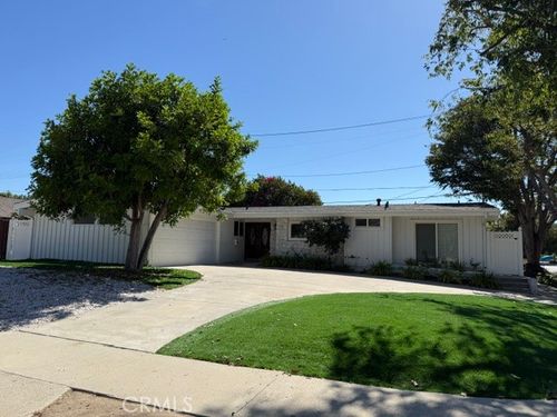 23180 Gainford St, Woodland Hills, CA, 91364-2726 | Card Image