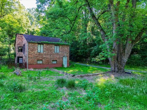 7320 Merriman Rd, Boones Mill, VA, 24065-1708 | Card Image