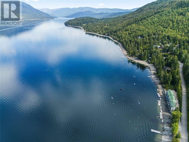 8B - 3935 Eagle Bay Rd, Townhouse with 2 bedrooms, 1 bathrooms and 1 parking in Eagle Bay BC | Image 4