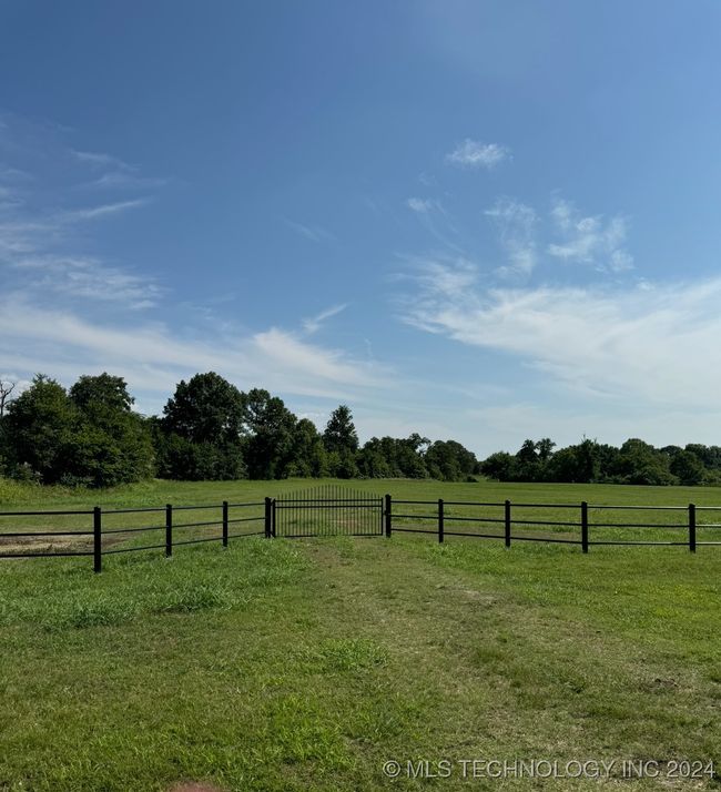 35820 Highway 33, Home with 0 bedrooms, 0 bathrooms and null parking in Mannford OK | Image 7