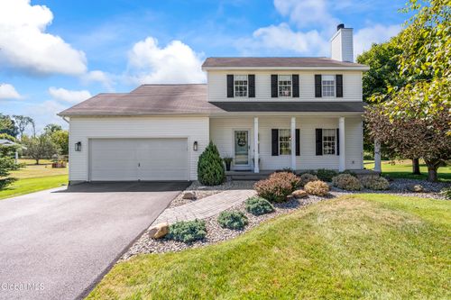 30 Berry Patch Dr, Queensbury, NY, 12804-7793 | Card Image