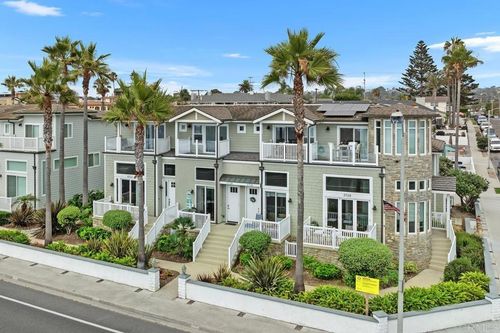 3724 Carlsbad Blvd, Carlsbad, CA, 92008-8211 | Card Image