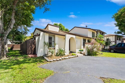 6701 Sw 129th Ct, Miami, FL, 33183-1303 | Card Image