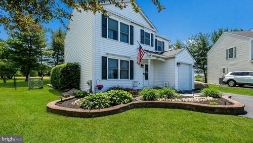 537 Whitford Cir, Telford, PA, 18969-2503 | Card Image