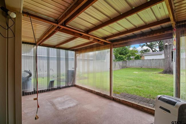 2742 Lisa Ln, House other with 3 bedrooms, 2 bathrooms and null parking in Tyler TX | Image 26