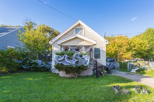 1497 Connell Street, Burton, MI, 48529 | Card Image