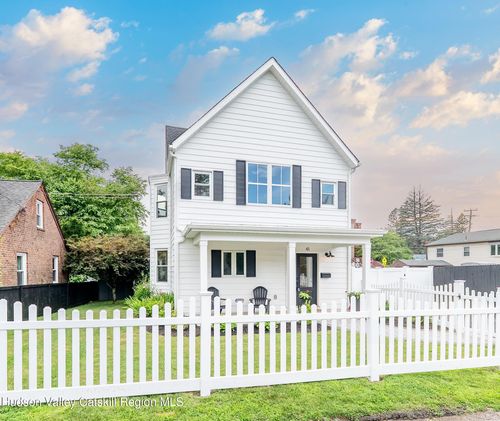 41 Fair St, Kingston, NY, 12401-4805 | Card Image