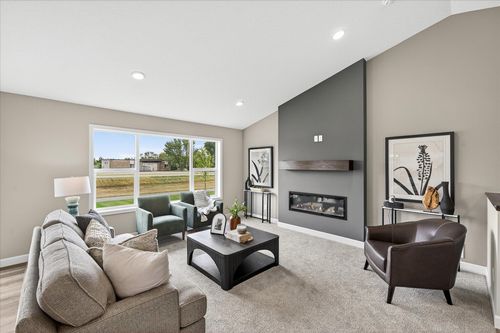 4602 89th St Ne, Monticello, MN, 55362-3415 | Card Image