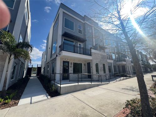 891 City Walk Ln, OVIEDO, FL, 32765-4811 | Card Image