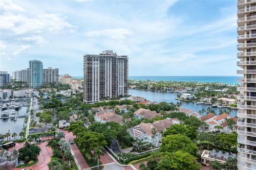 1621-19400 Turnberry Way, Aventura, FL, 33180-5605 | Card Image