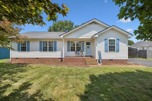 114 Kenwood Dr, Portland, TN, 37148-2075 | Card Image