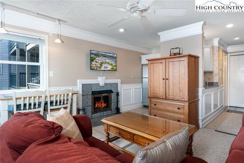 1203-301 Pinnacle Inn Rd, Beech Mountain, NC, 28604-7479 | Card Image