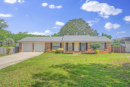 203 Elizabeth Ct, Fort Walton Beach, FL, 32547-7116 | Card Image