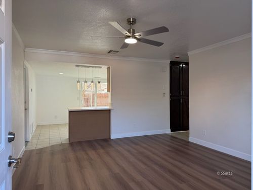 138-A S Locust, Ridgecrest, CA, 93555 | Card Image