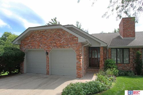 2100 Heritage Pines Ct, Lincoln, NE, 68506-2866 | Card Image