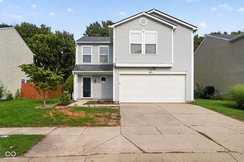6811 Earlswood Dr, Indianapolis, IN, 46217-9600 | Card Image