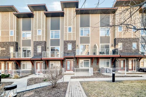 410 Skyview Point Pl Ne, Calgary, AB, T3N0L7 | Card Image