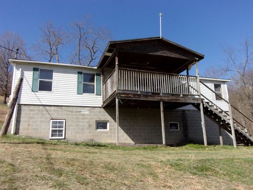 3436 Burns Farm Rd, Grafton, WV, 26354-7901 | Card Image