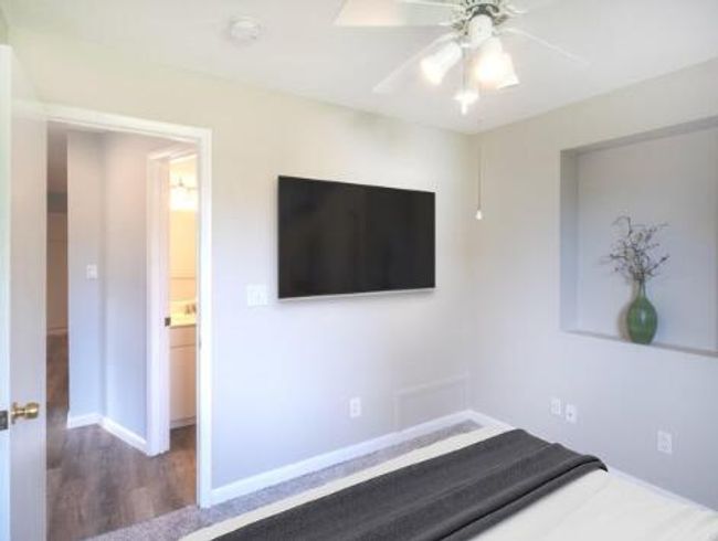 1287 Sw Sunset Trl, House other with 4 bedrooms, 2 bathrooms and null parking in Palm City FL | Image 15