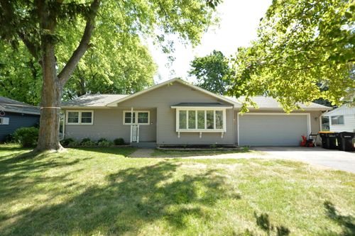 8072 N 66th St, Brown Deer, WI, 53223-3482 | Card Image