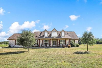 262 Pecan Valley Court, House other with 4 bedrooms, 3 bathrooms and null parking in Sherman TX | Image 1