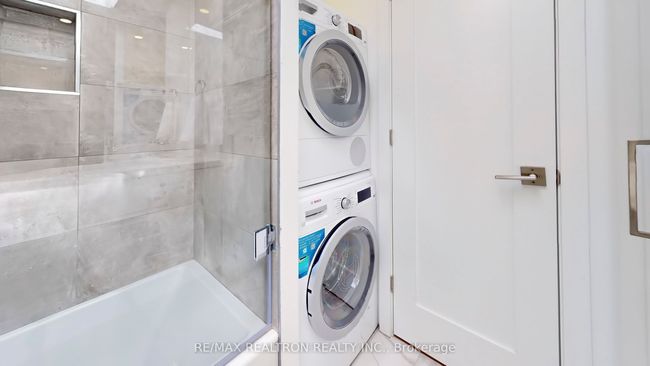 92 Walpole Ave, House attached with 2 bedrooms, 1 bathrooms and null parking in Toronto ON | Image 31