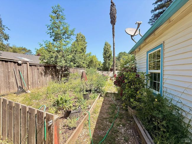 2383 Gravenstein Hwy S, Home with 0 bedrooms, 0 bathrooms and 5 parking in Sebastopol CA | Image 28