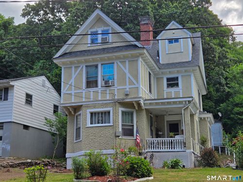 376 Farmington Ave, Waterbury, CT, 06710-1243 | Card Image