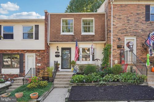 389 Rutgers Ct, BENSALEM, PA, 19020-8201 | Card Image