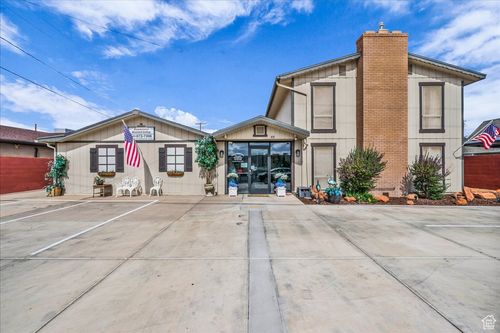 48 700, St George, UT, 84770-3547 | Card Image