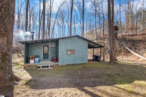 413 Edisto Rd, Gray Court, SC, 29645-3304 | Card Image