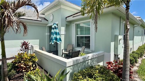 1330 Saint Catherines Cir, Vero Beach, FL, 32967-7342 | Card Image