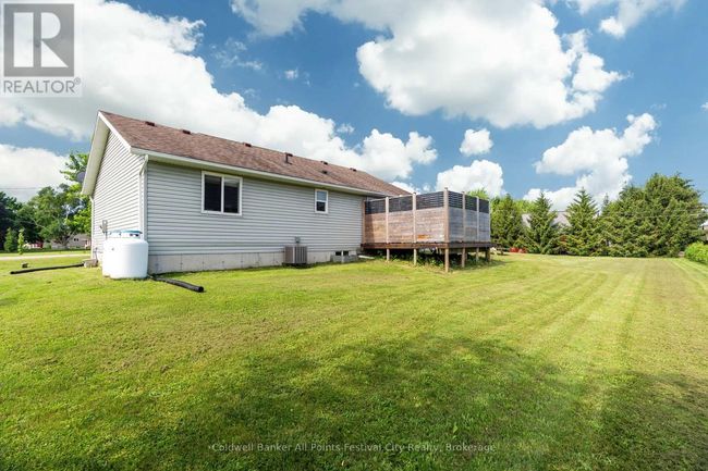 57 Market St, House other with 3 bedrooms, 2 bathrooms and 6 parking in Goderich ON | Image 35