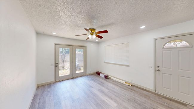4403 Westminster Dr, Townhouse with 3 bedrooms, 2 bathrooms and null parking in Irving TX | Image 11
