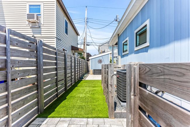 196 Tilton St, House other with 3 bedrooms, 2 bathrooms and null parking in Seabrook NH | Image 35