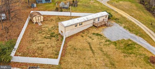 87 Explorer Ln, MARTINSBURG, WV, 25404-0742 | Card Image