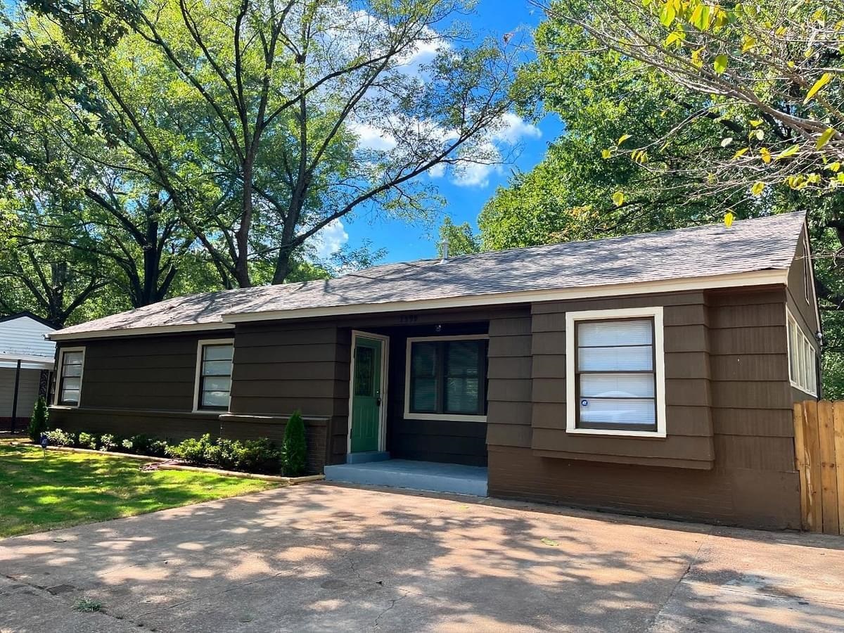 Perkins Rd, Memphis, TN 38117