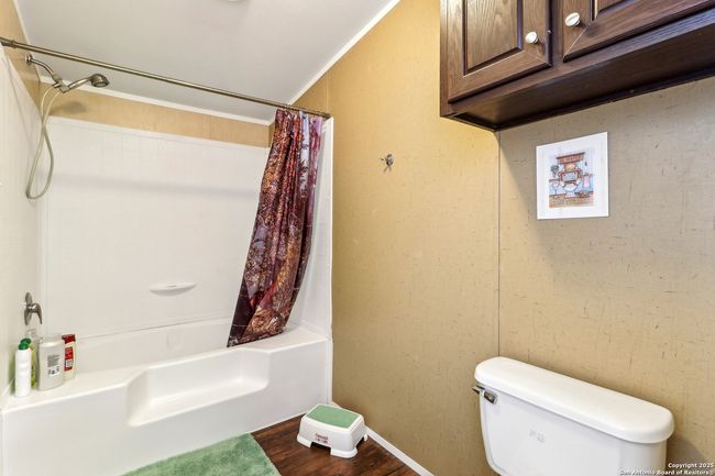 125 Oak Hvn, House other with 6 bedrooms, 4 bathrooms and null parking in Mountain Home TX | Image 17
