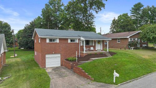 2733 Carolyn St, Ashland, KY, 41102-6011 | Card Image
