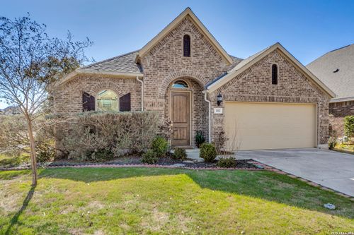 102 Vail Dr, Boerne, TX, 78006-2532 | Card Image