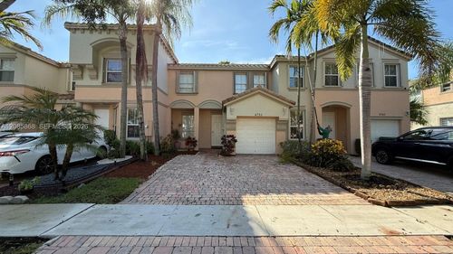 4735 Sw 164th Ave, Miramar, FL, 33027-4697 | Card Image