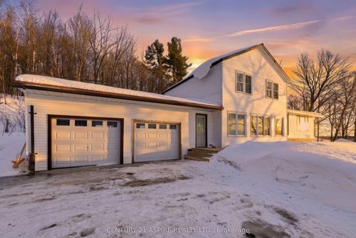 374 Lapasse Rd, Beachburg, ON, K0J1C0 | Card Image