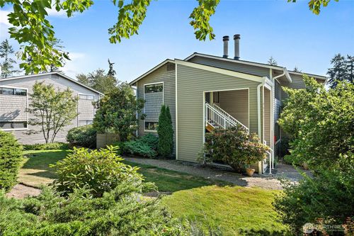apt-502-9922 Ne 144th Ln, Kirkland, WA, 98034-3906 | Card Image