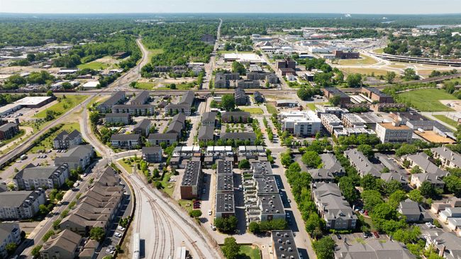 APT-201 - 621 Denmark Dr, Condo with 2 bedrooms, 3 bathrooms and null parking in Memphis TN | Image 33