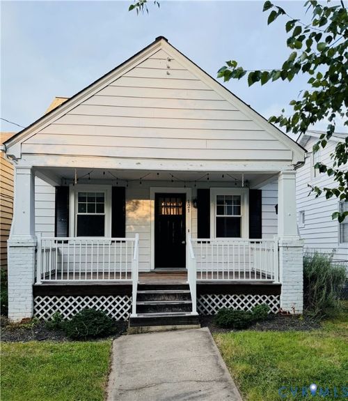 121 W 30th St, Richmond, VA, 23225-3715 | Card Image
