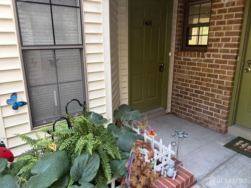 1406 Pebble Pl, Parlin, NJ, 08859-2414 | Card Image