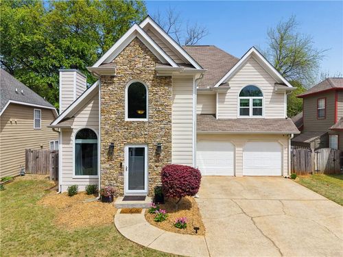 2740 Royal Blf, Decatur, GA, 30030-5301 | Card Image