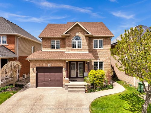 8 Bates Ave, Hannon, ON, L0R1P0 | Card Image