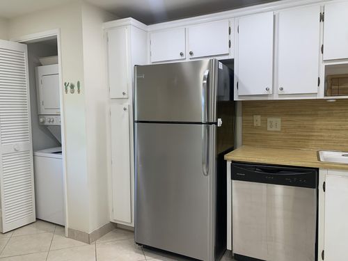 607-3499 Oaks Way, Pompano Beach, FL, 33069-5392 | Card Image