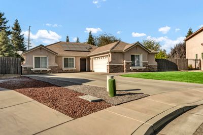 3726 E Harvard Avenue, House other with 4 bedrooms, 2 bathrooms and null parking in Visalia CA | Image 3